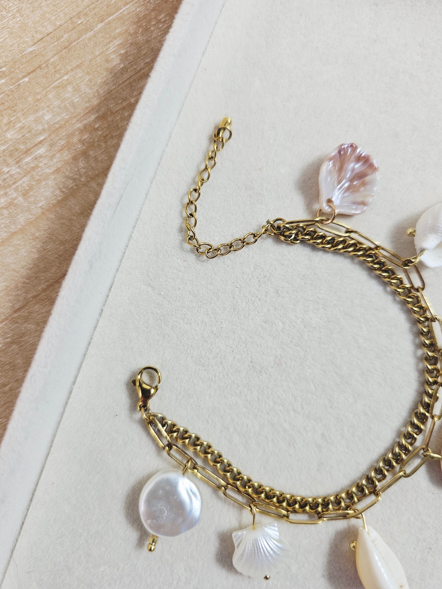 BRACELET | On the beach