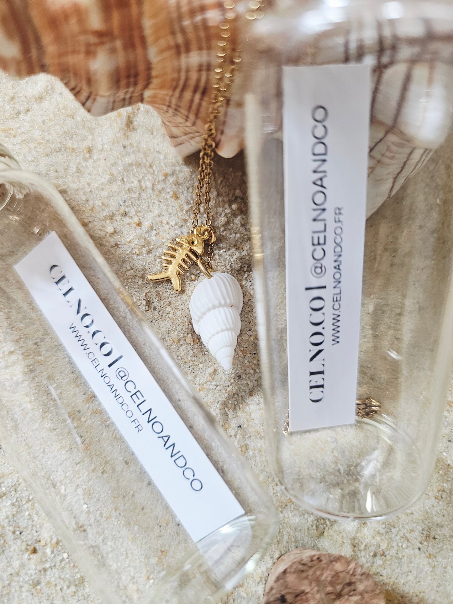 COLLIER BOTTLE | poisson