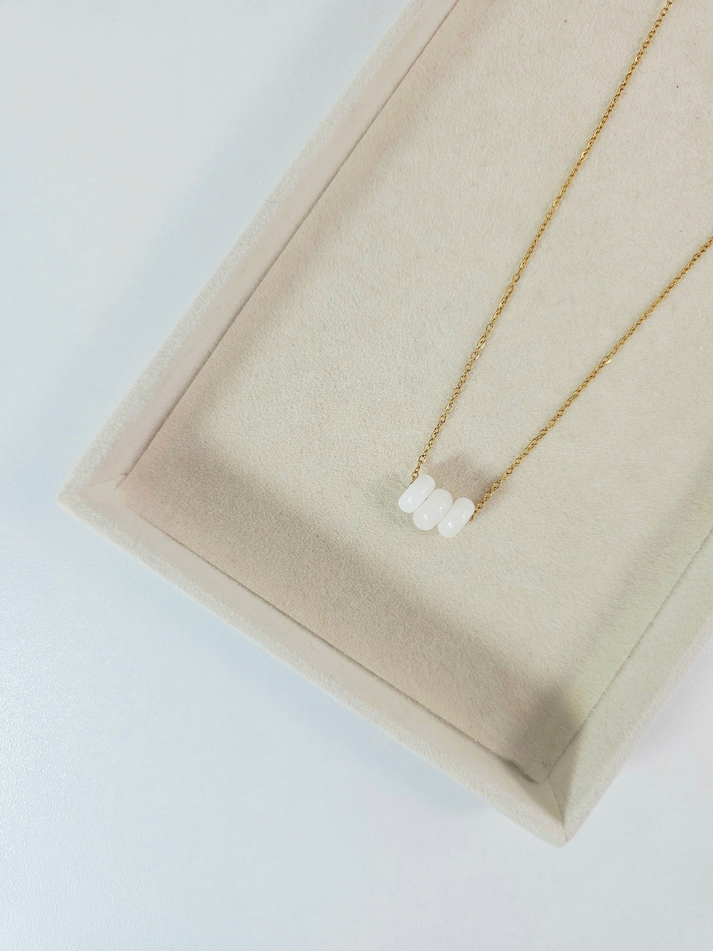 COLLIER | jade blanche