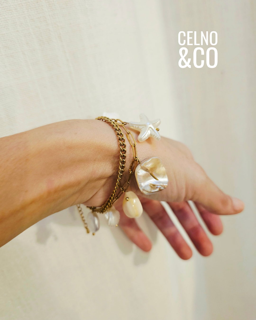 BRACELET | On the beach