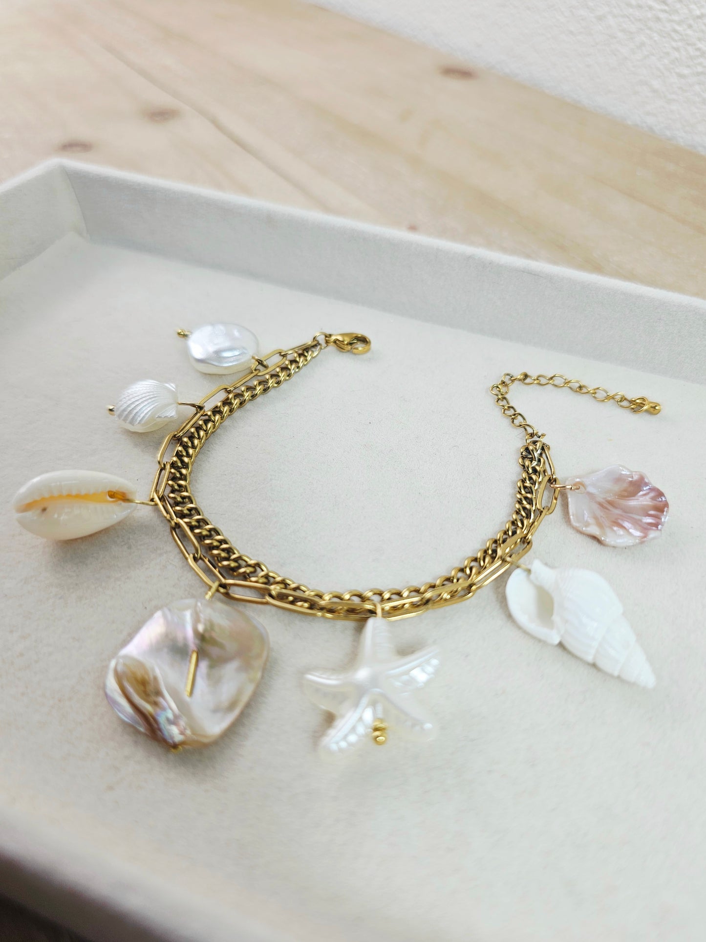 BRACELET | On the beach