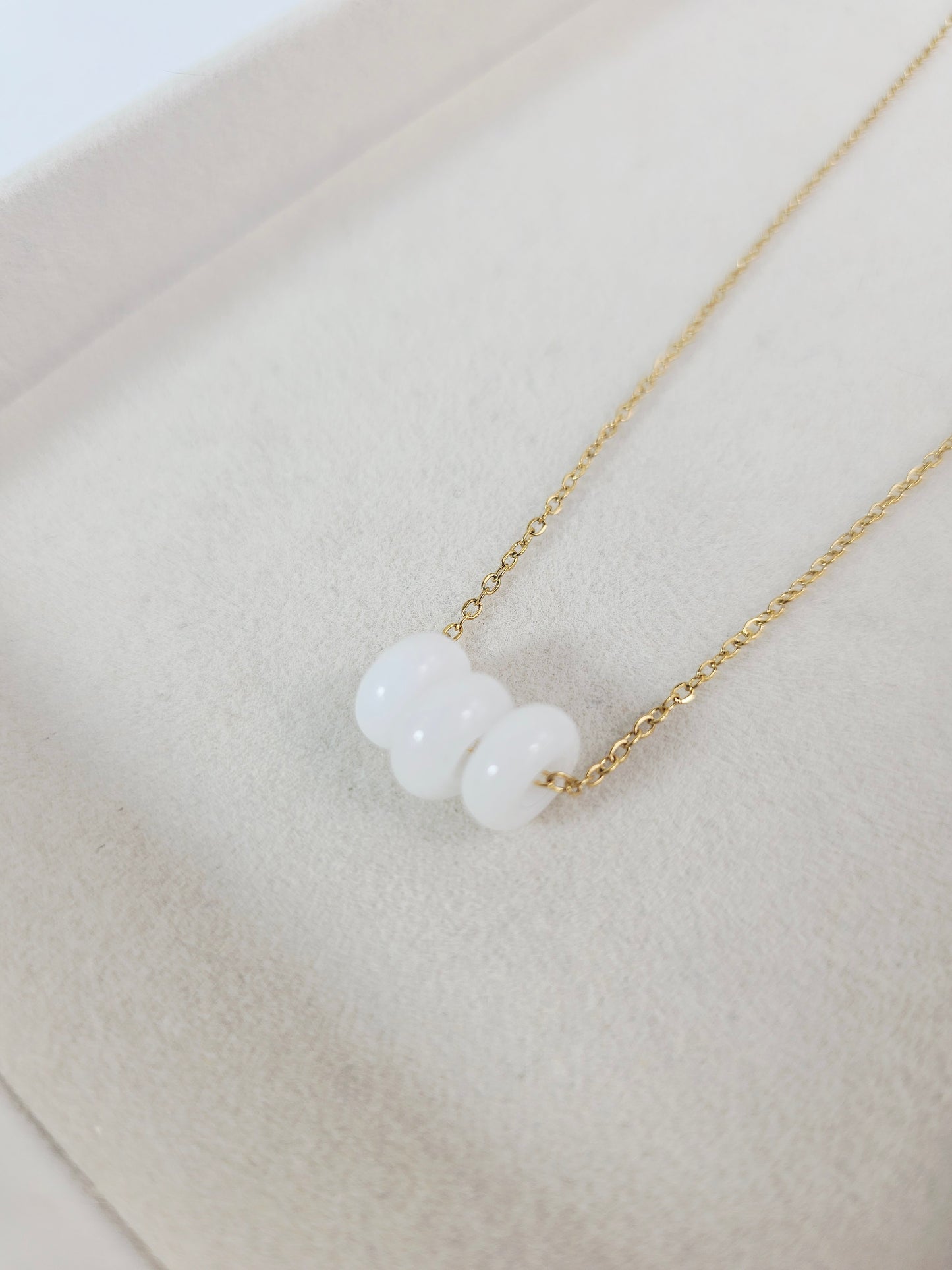 COLLIER | jade blanche